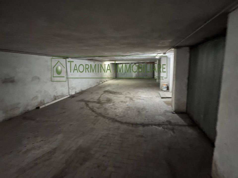 Parkeringsplass i Gaggi, Messina - bilde 2