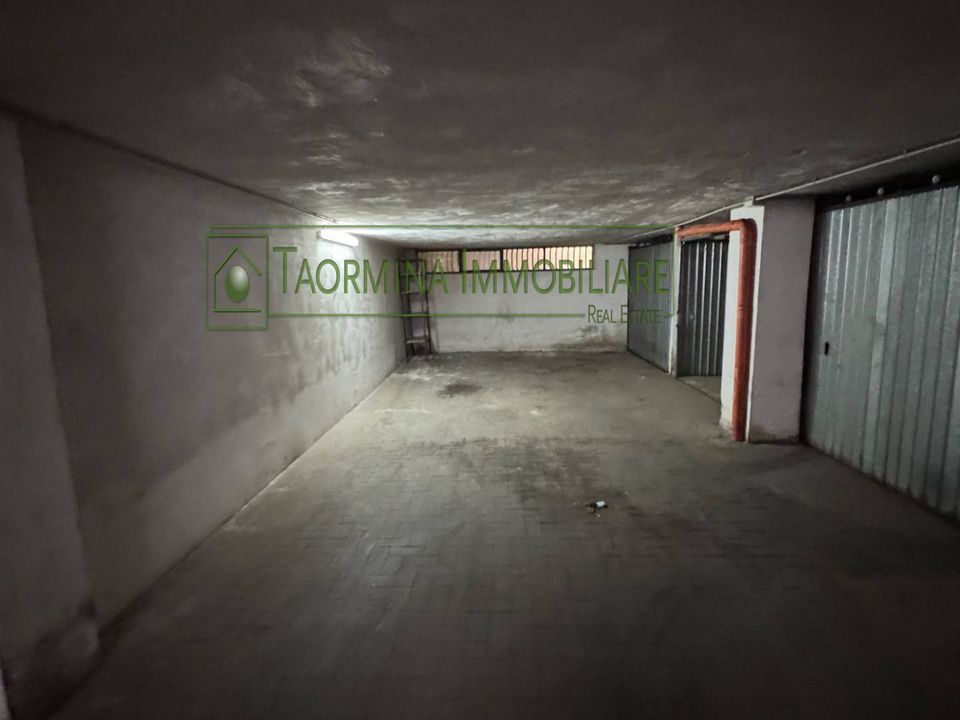 Parkeringsplass i Gaggi, Messina - bilde 3