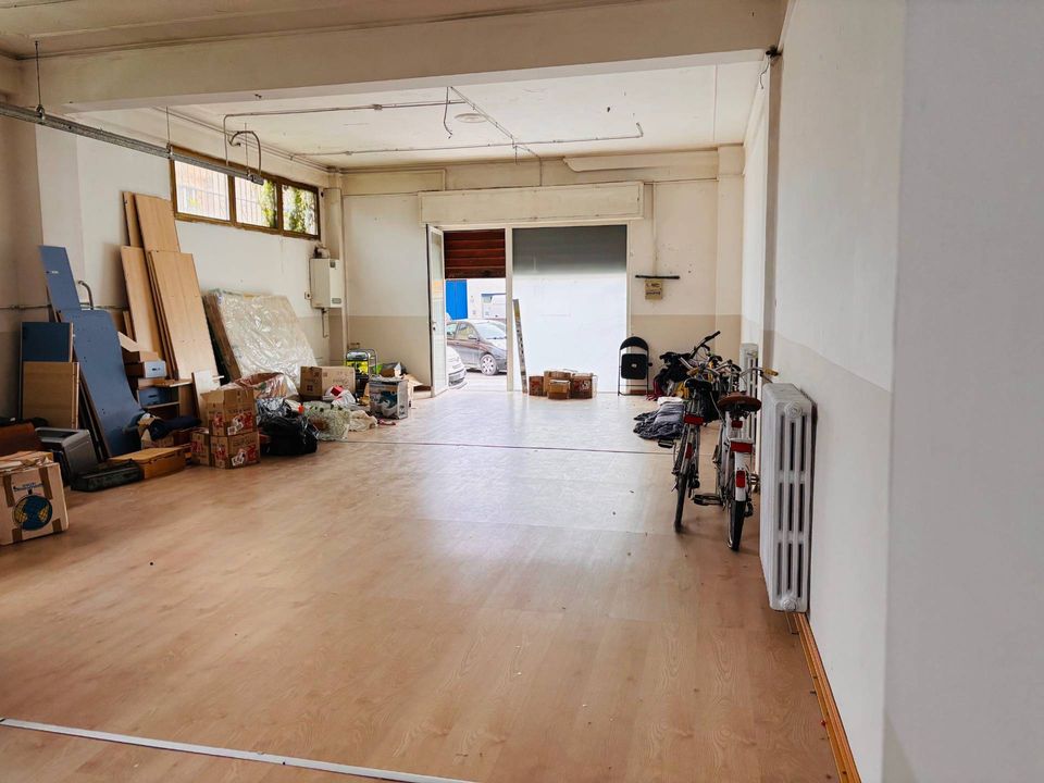 Erhvervsejendom i Chiaravalle, Ancona - foto 1