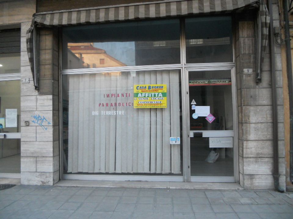 Gewerbeimmobilie in San Benedetto Del Tronto, Ascoli Piceno - Foto 2