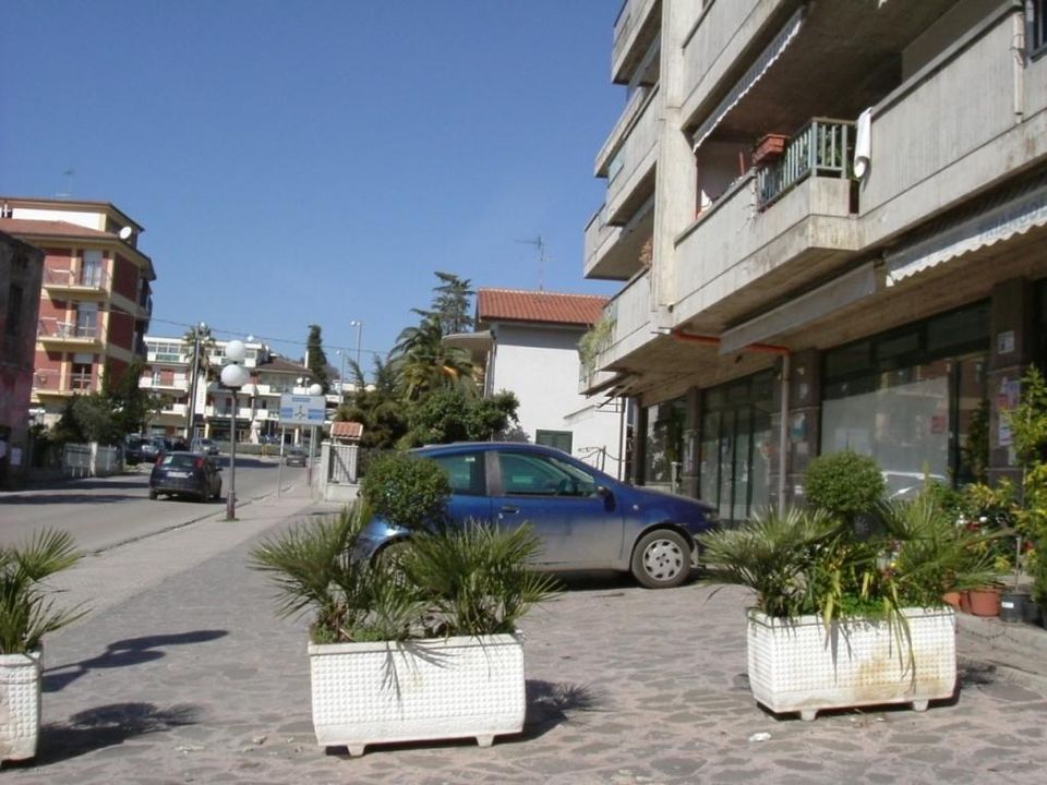 Erhvervsejendom i Spinetoli, Ascoli Piceno - foto 2