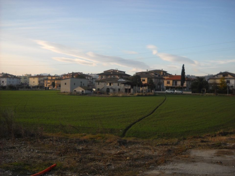 Helårsgrund i Spinetoli, Ascoli Piceno - foto 1