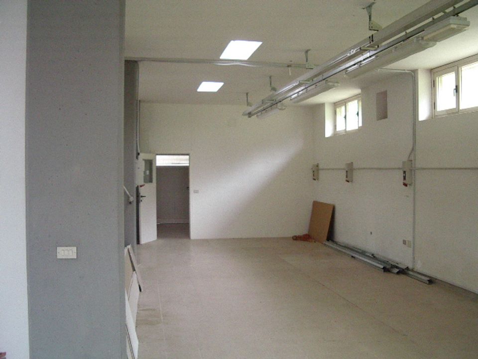 Erhvervsejendom i Colonnella, Teramo - foto 5