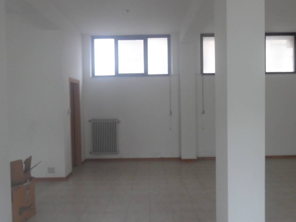 Erhvervsejendom i Monteprandone, Ascoli Piceno - foto 1