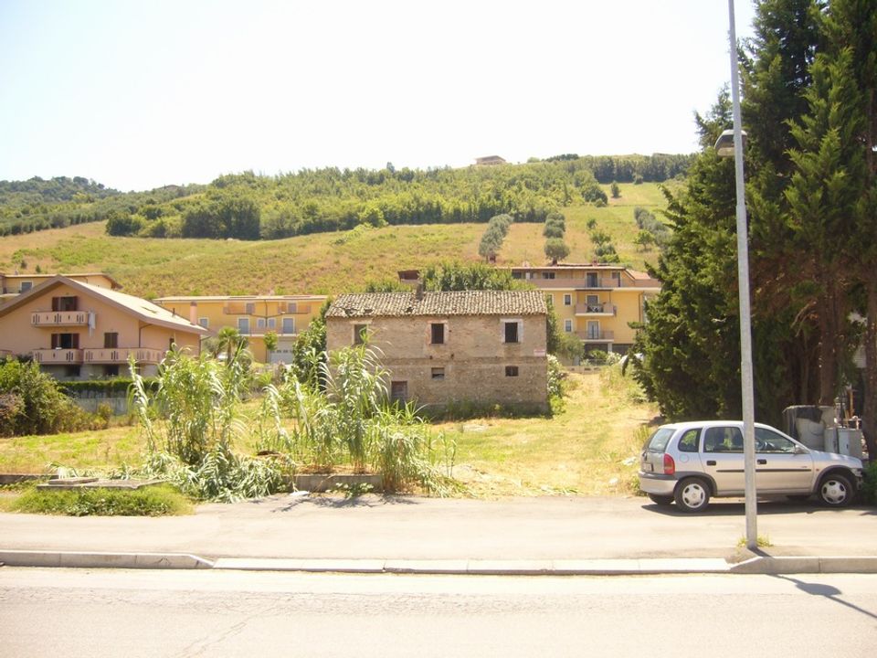 Helårsgrund i Colonnella, Teramo - foto 2