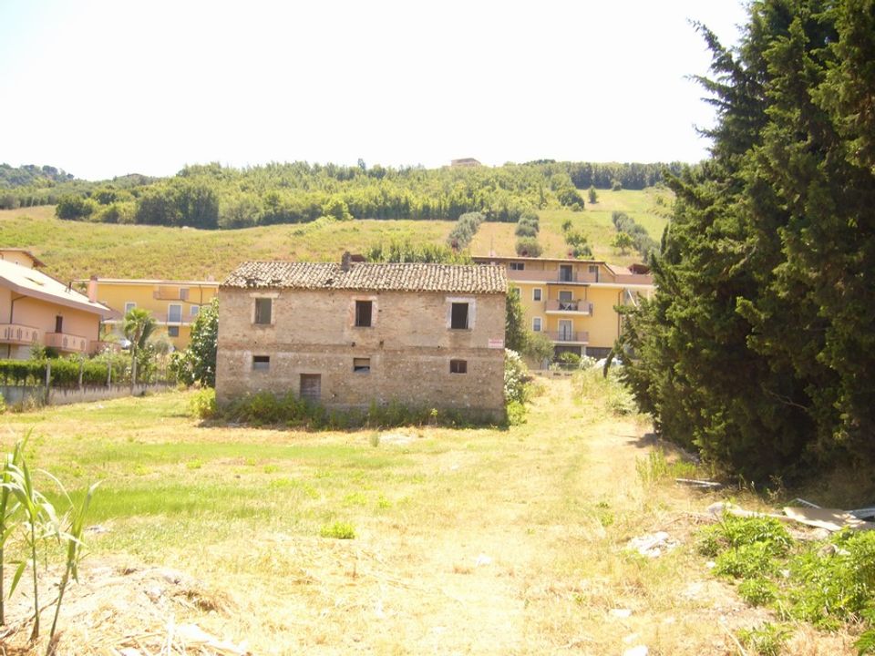 Helårsgrund i Colonnella, Teramo - foto 3