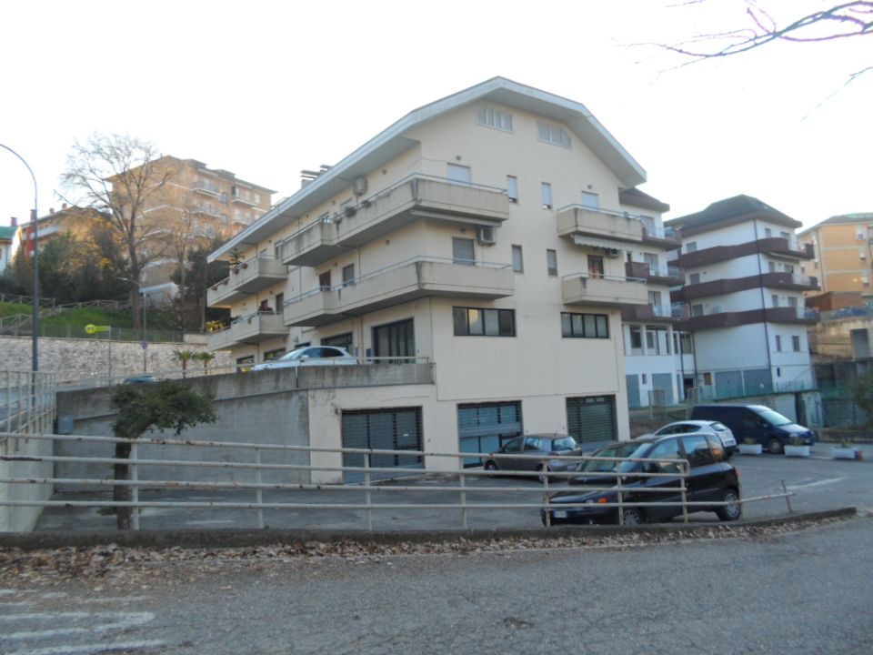 Erhvervsejendom i Folignano, Ascoli Piceno - foto 4