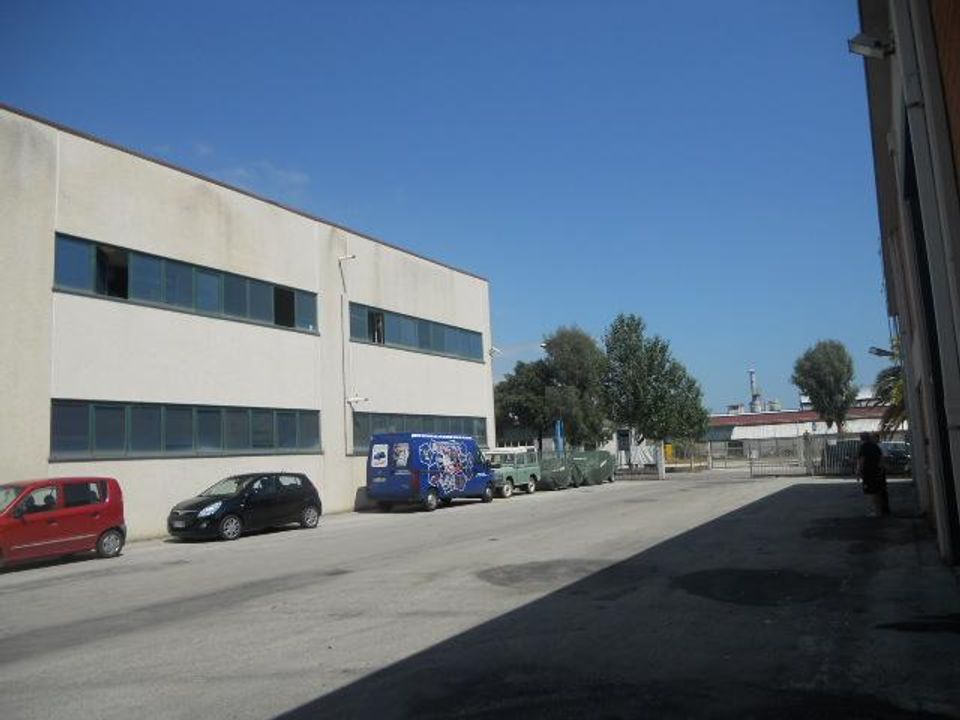 Erhvervsejendom i Martinsicuro, Teramo - foto 4