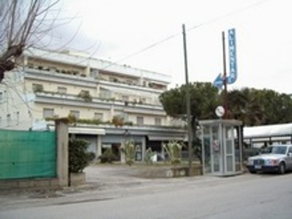 Erhvervsejendom i Martinsicuro, Teramo - foto 3
