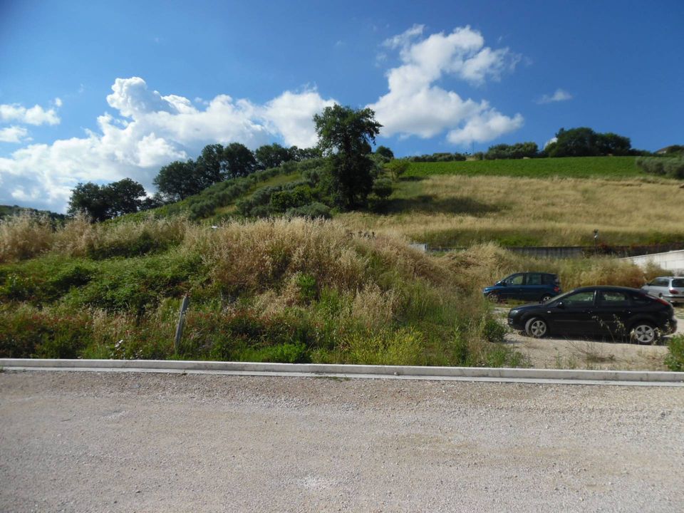 Helårsgrund i Offida, Ascoli Piceno - foto 1