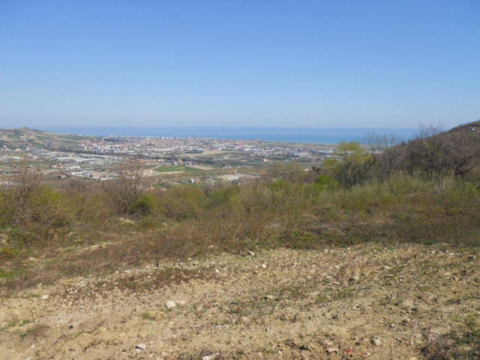 Helårsgrund i Colonnella, Teramo - foto 2