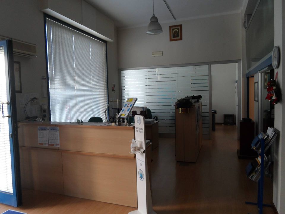 Propriedade comercial em San Benedetto Del Tronto, Ascoli Piceno - foto 5