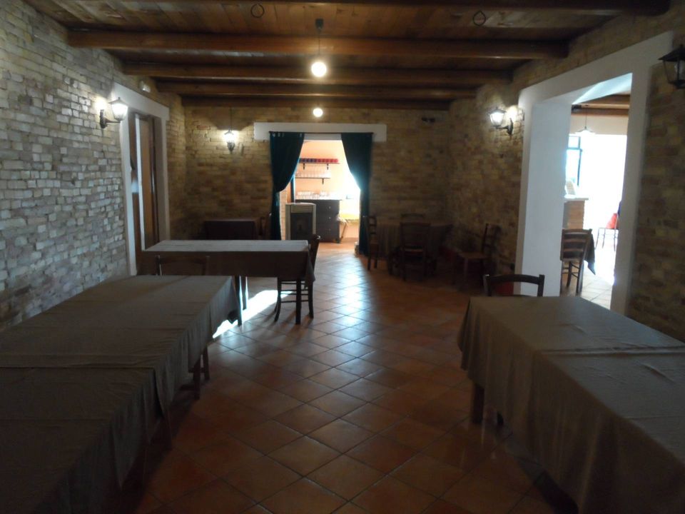 Erhvervsejendom i Monsampolo del Tronto, Ascoli Piceno - foto 5