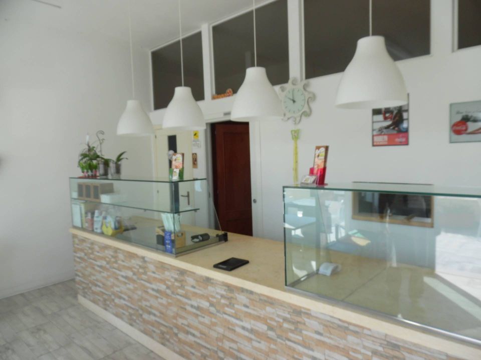 Erhvervsejendom i Grottammare, Ascoli Piceno - foto 1