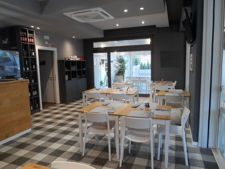 Propriedade comercial em San Benedetto Del Tronto, Ascoli Piceno - foto 1