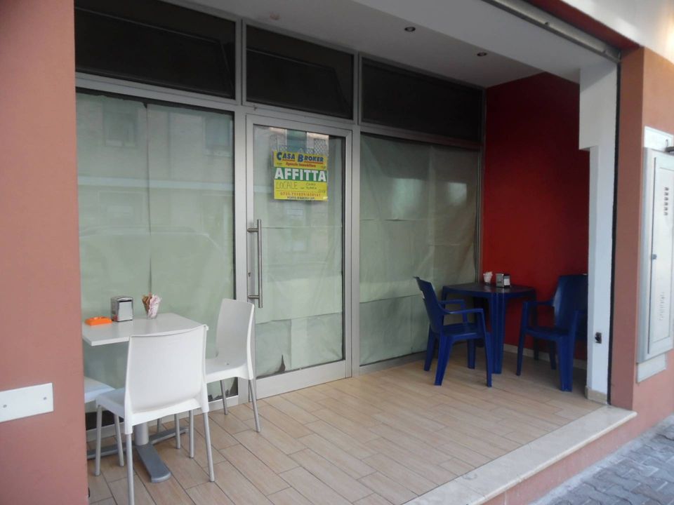Propriedade comercial em San Benedetto Del Tronto, Ascoli Piceno - foto 1