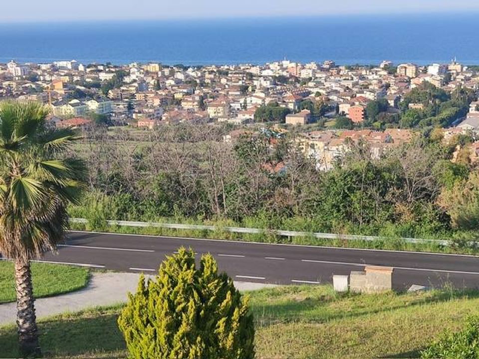 Landejendom i Tortoreto, Teramo - foto 4