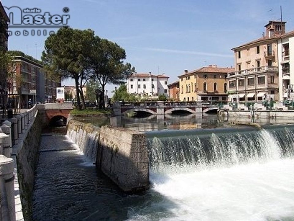 Erhvervsejendom i Treviso, Treviso - foto 2