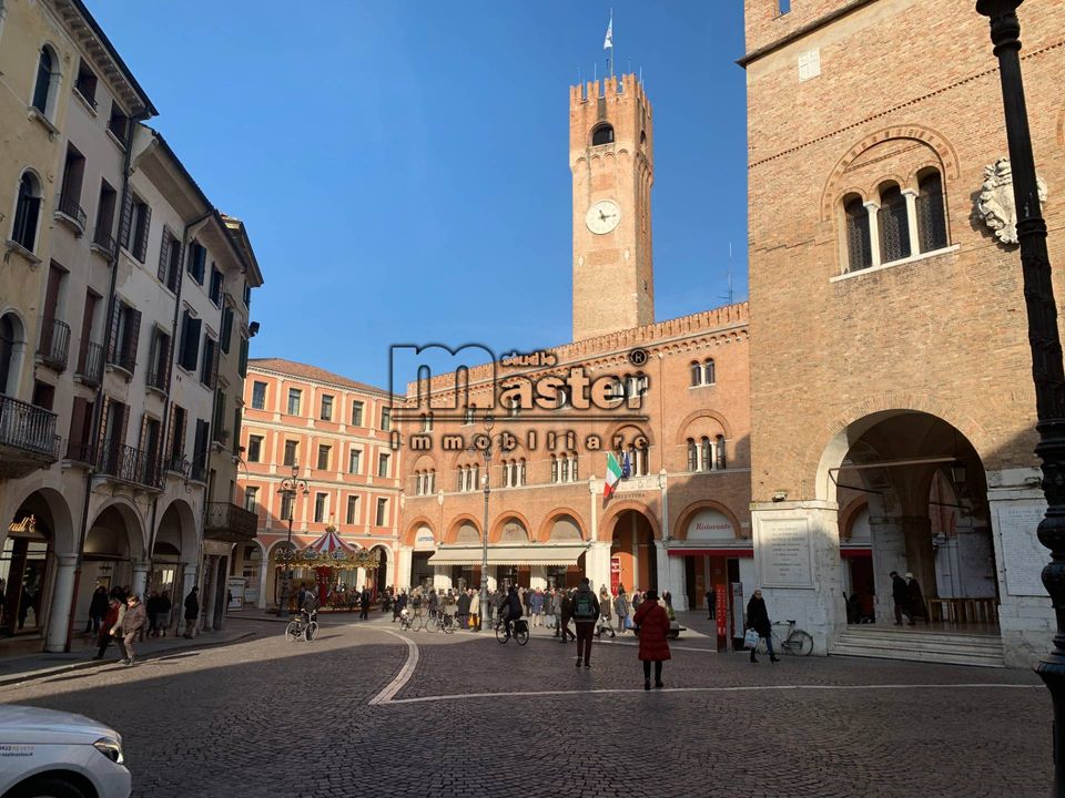 Erhvervsejendom i Treviso, Treviso - foto 4