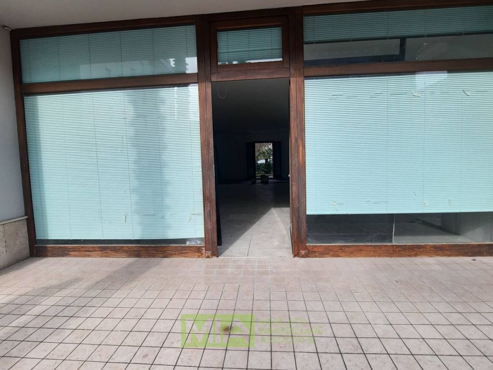Erhvervsejendom i Pedaso, Fermo - foto 2