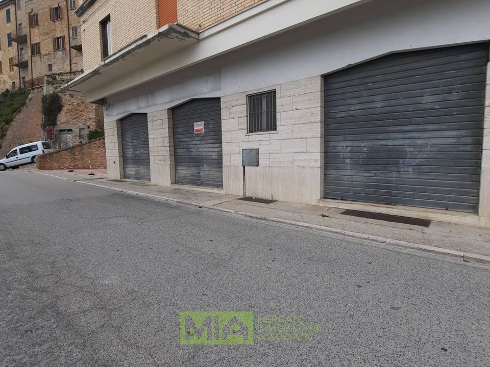 Erhvervsejendom i Acquaviva Picena, Ascoli Piceno - foto 1