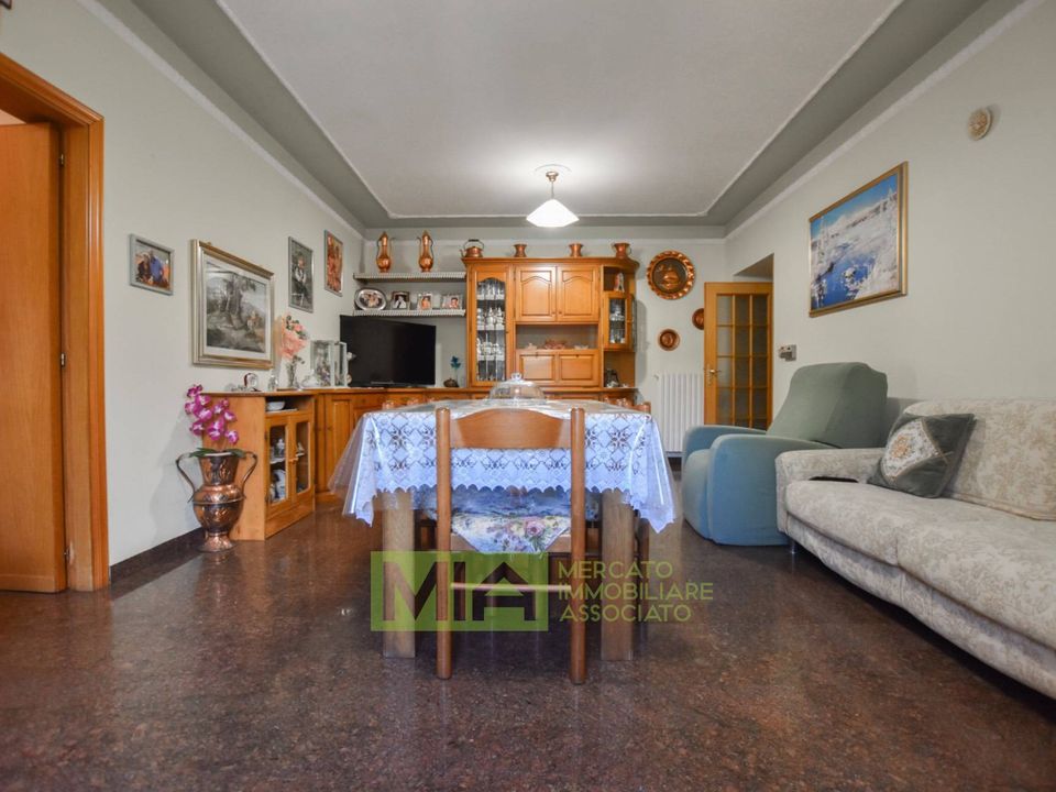 Villa i Roccafluvione, Ascoli Piceno - foto 1