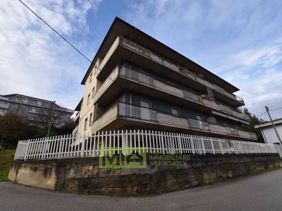 Lejlighed i Roccafluvione, Ascoli Piceno - foto 1