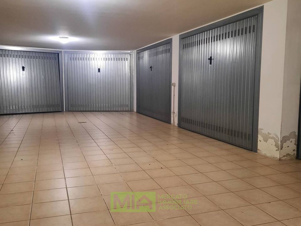 Erhvervsejendom i Altidona, Fermo - foto 4