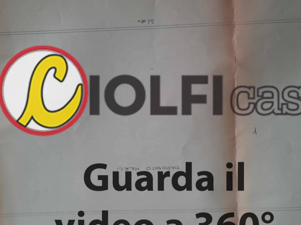 Erhvervsejendom i Cassino, Frosinone - foto 1