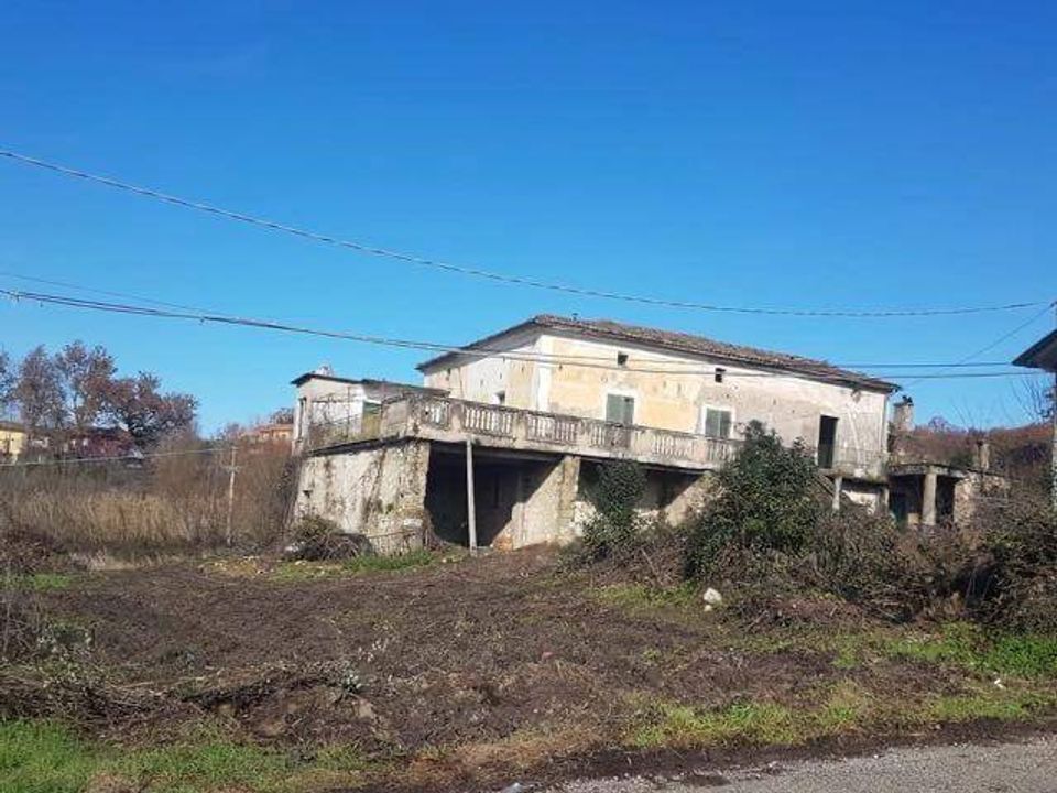 Villa i Cassino, Frosinone - foto 1