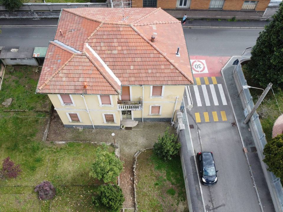 Villa i Legnano, Milan - foto 1