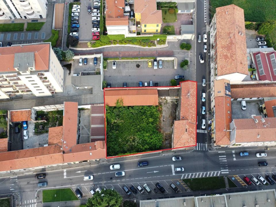 Erhvervsejendom i Busto Arsizio, Varese - foto 1