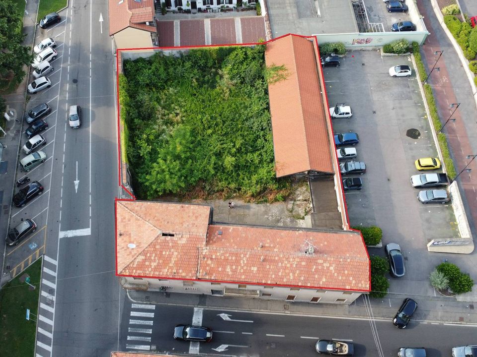 Erhvervsejendom i Busto Arsizio, Varese - foto 2