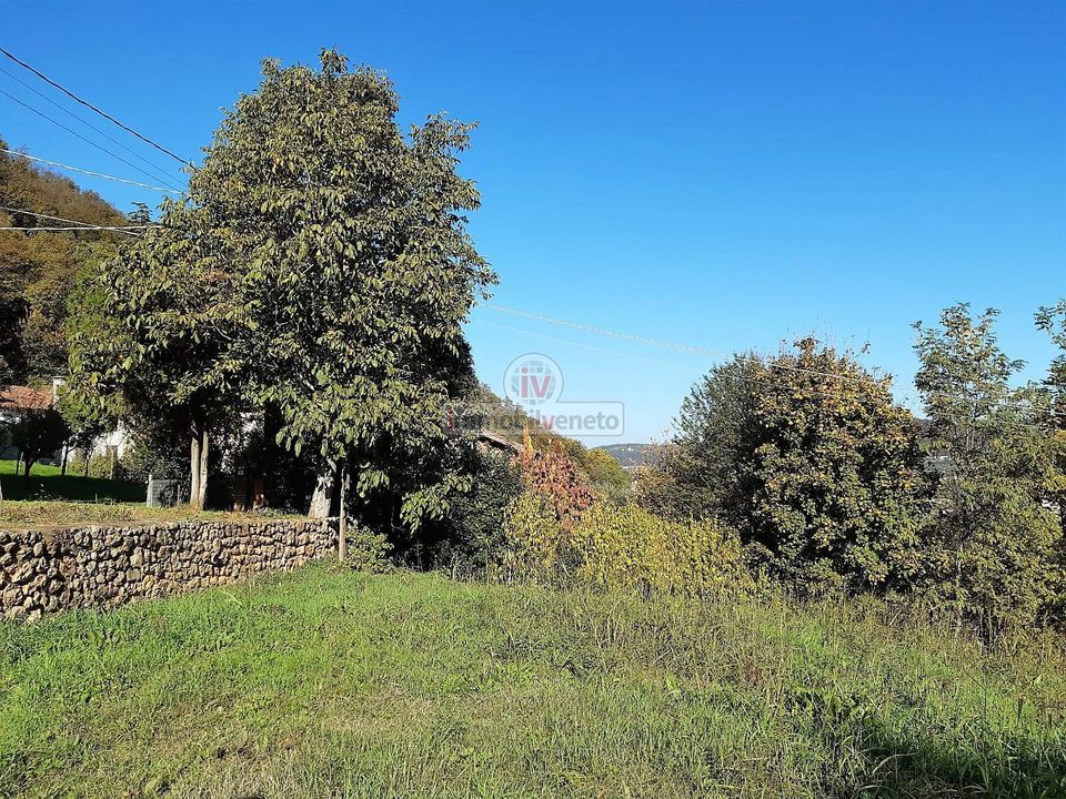 Helårsgrund i Val Liona, Vicenza - foto 1