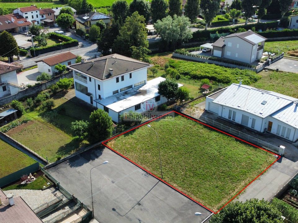 Helårsgrund i Brendola, Vicenza - foto 3