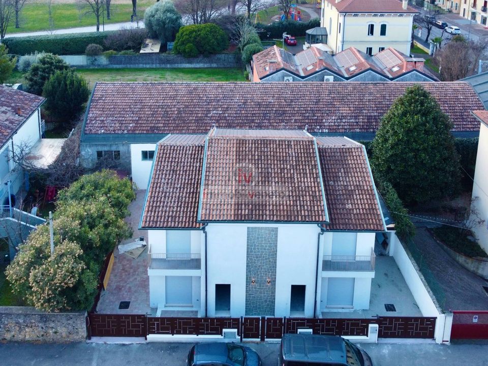 Villa i Lonigo, Vicenza - foto 1