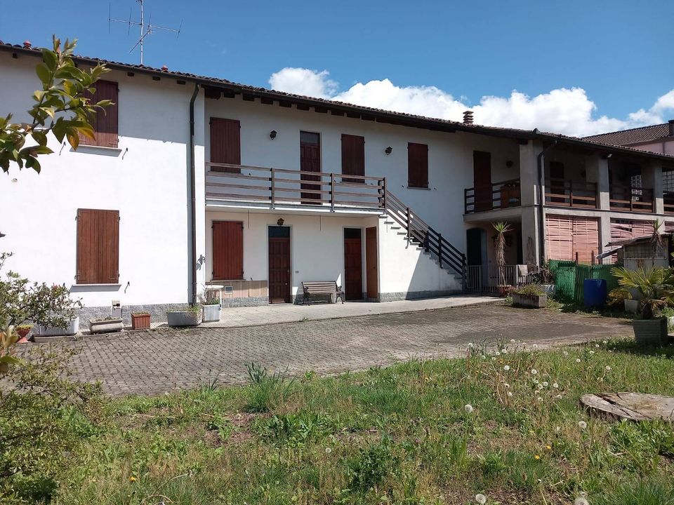 Villa i Cadrezzate con Osmate, Varese - foto 1