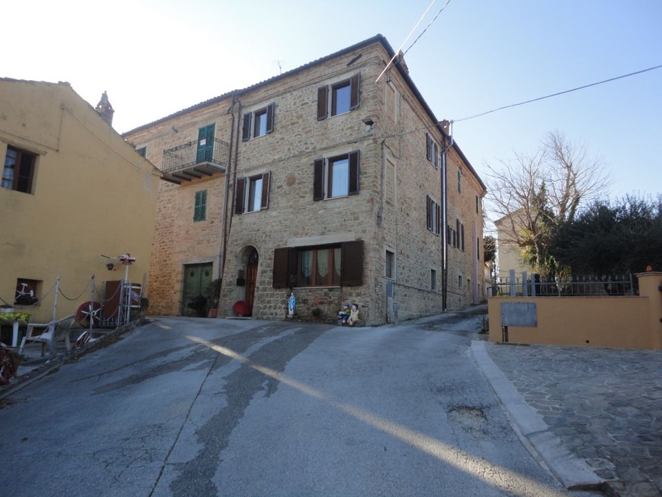 Leilighet i Monte Roberto, Ancona - bilde 1