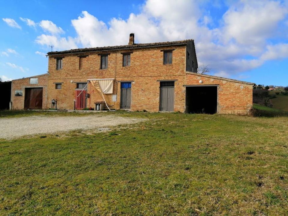 Landejendom i Staffolo, Ancona - foto 1