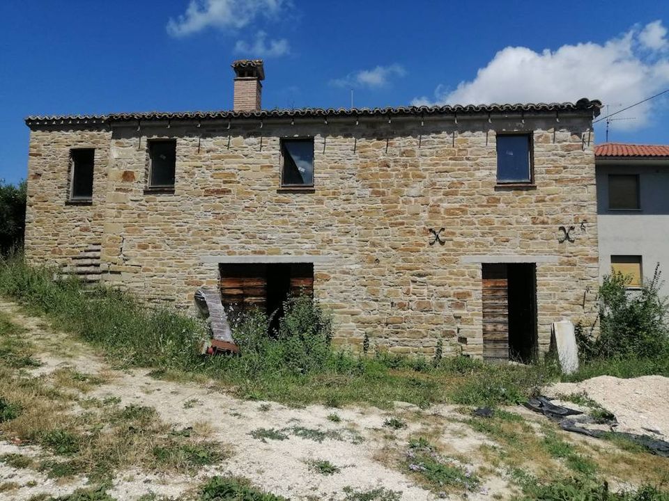 Landhuis in Apiro, Macerata - foto 1