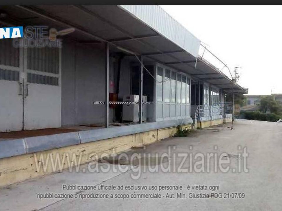 Erhvervsejendom i Atri, Teramo - foto 2