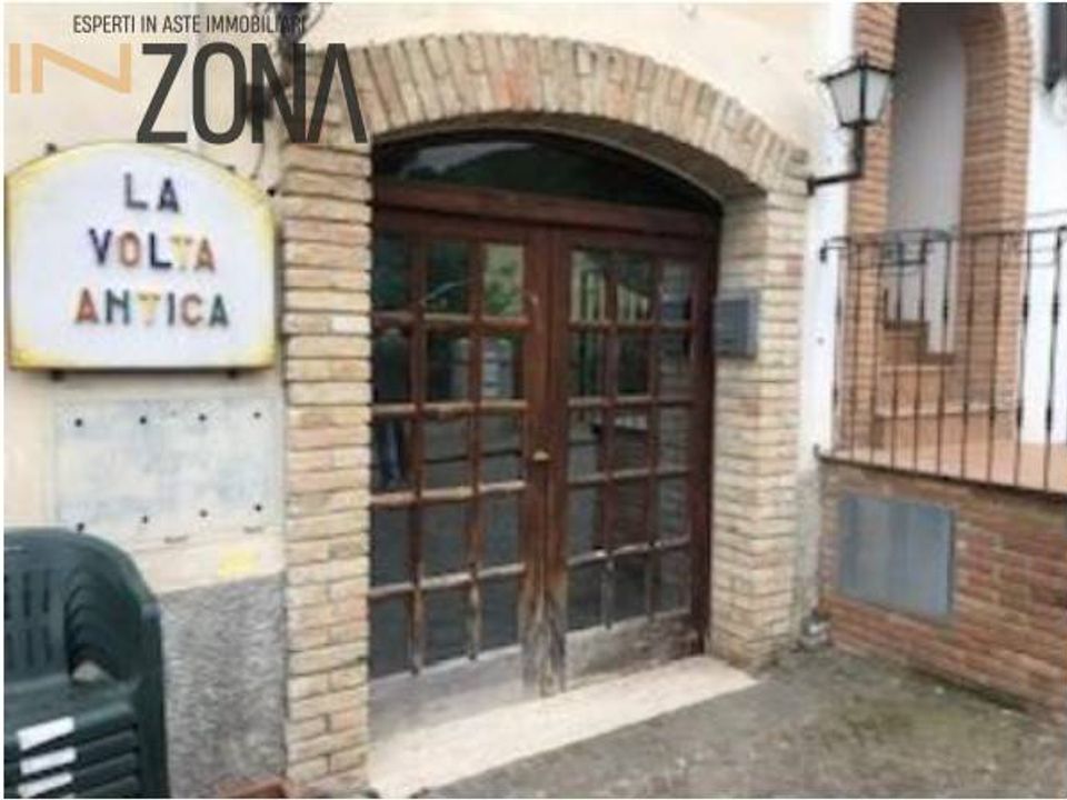 Erhvervsejendom i Castelli, Teramo - foto 1