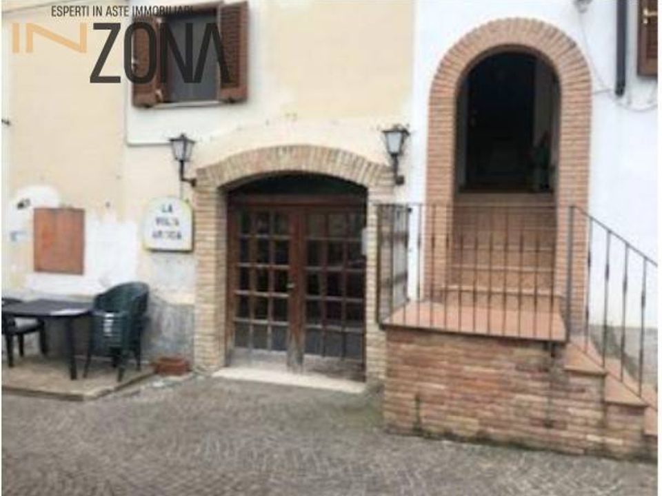 Erhvervsejendom i Castelli, Teramo - foto 2
