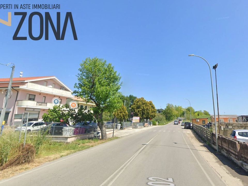 Erhvervsejendom i Spoltore, Pescara - foto 5