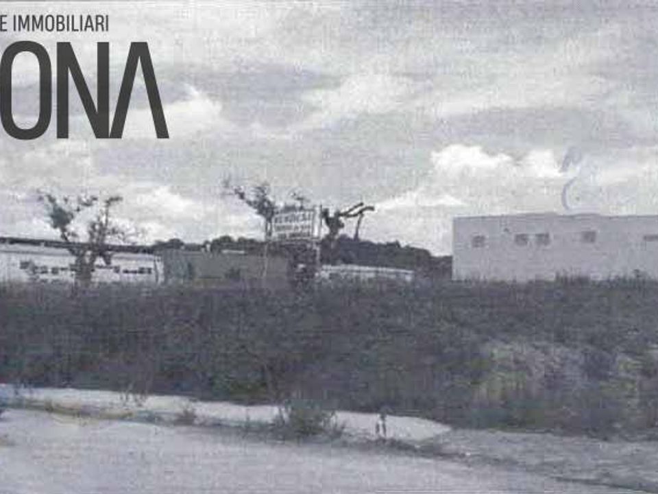 Helårsgrund i Citta Sant'Angelo, Pescara - foto 1
