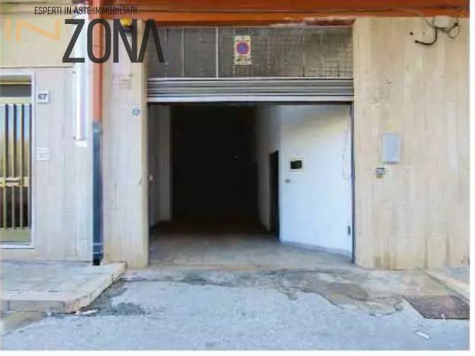 Parkeringsplads i Manfredonia, Foggia - foto 1