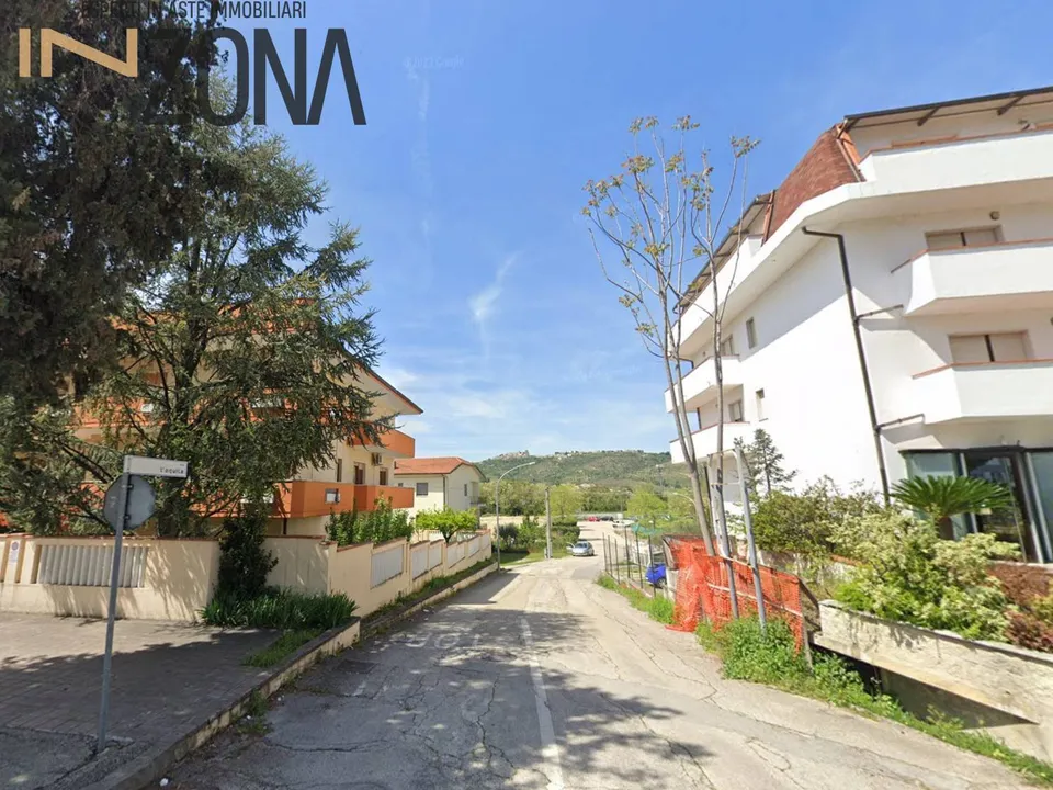 Parkeringsplads i Manoppello, Pescara - foto 4