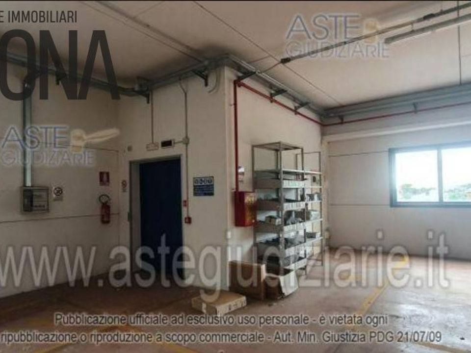 Erhvervsejendom i Giulianova, Teramo - foto 4