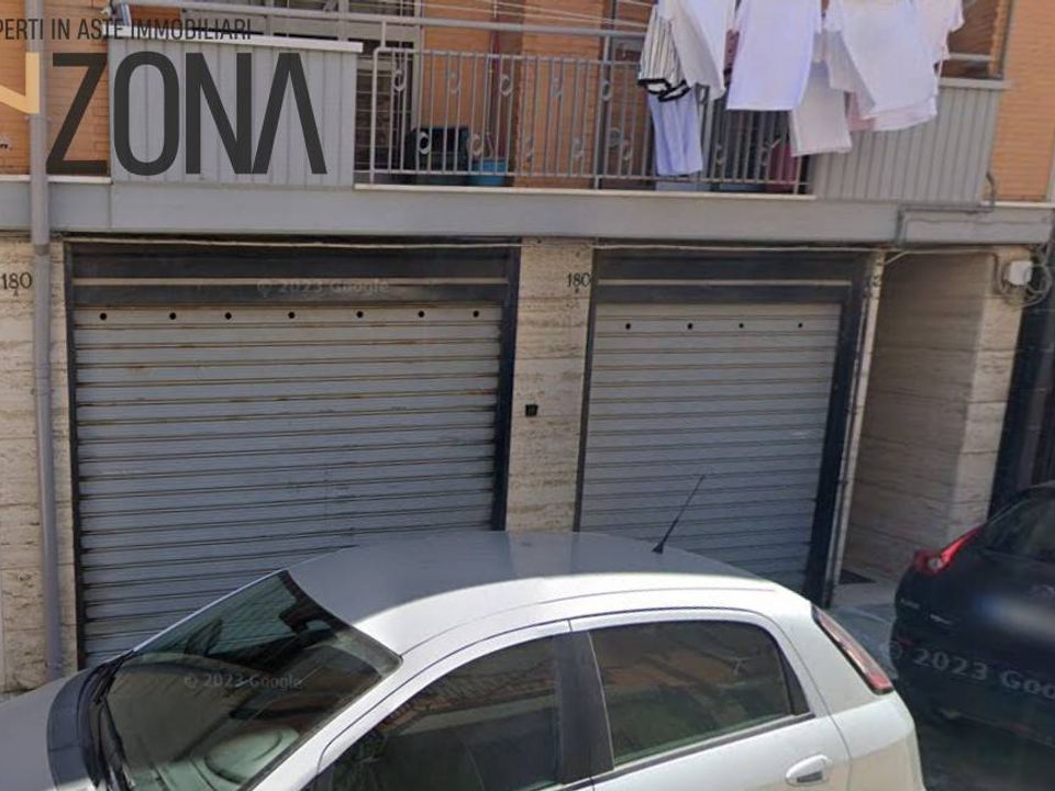 Erhvervsejendom i San Severo, Foggia - foto 3