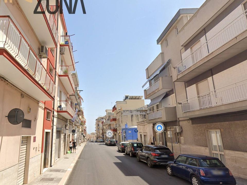 Parkeringsplads i Manfredonia, Foggia - foto 1